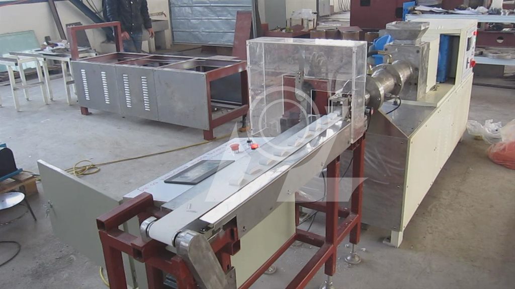 陶瓷塊擠出切割 陶瓷塊擠出切割